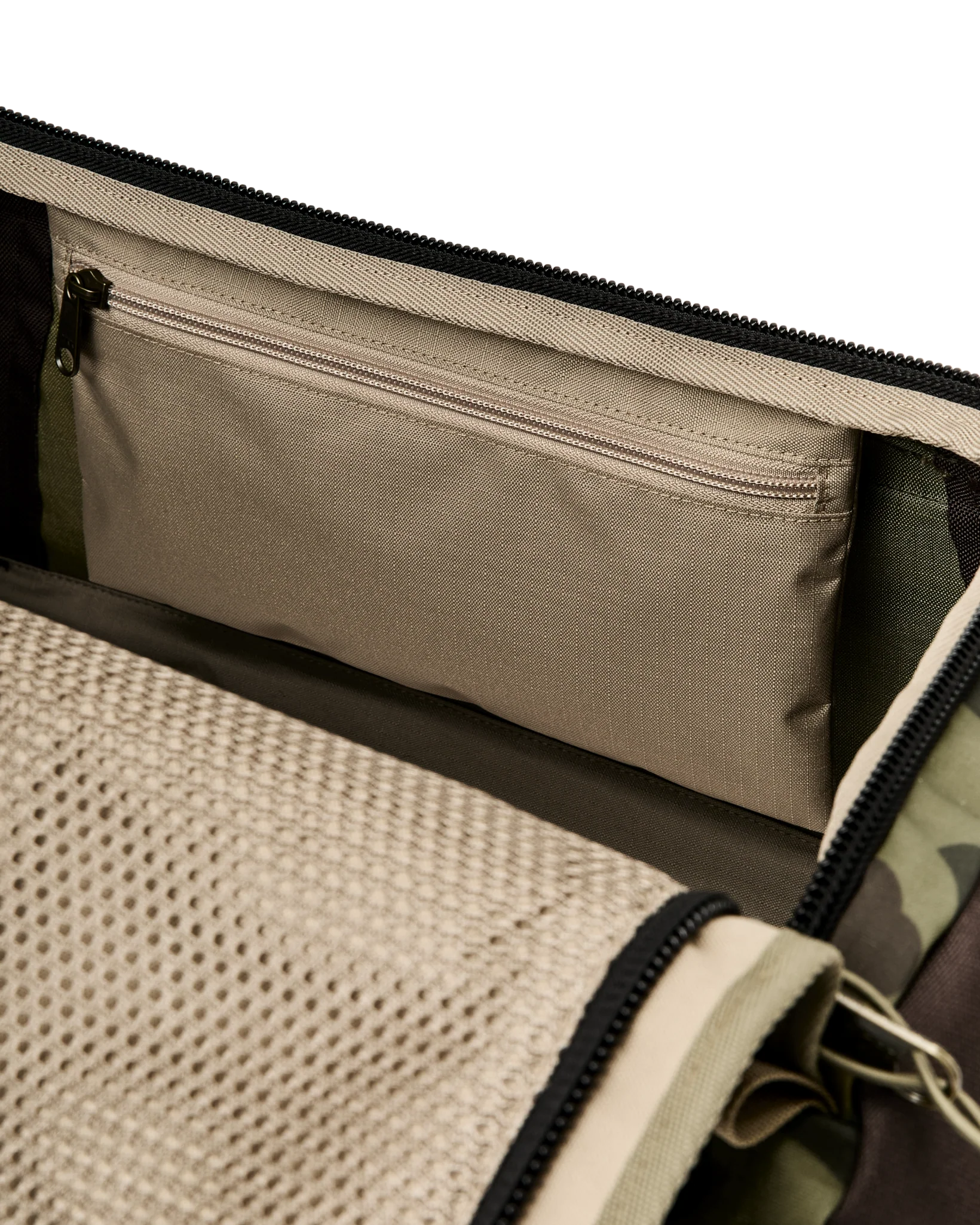 All-weather 40l Duffle